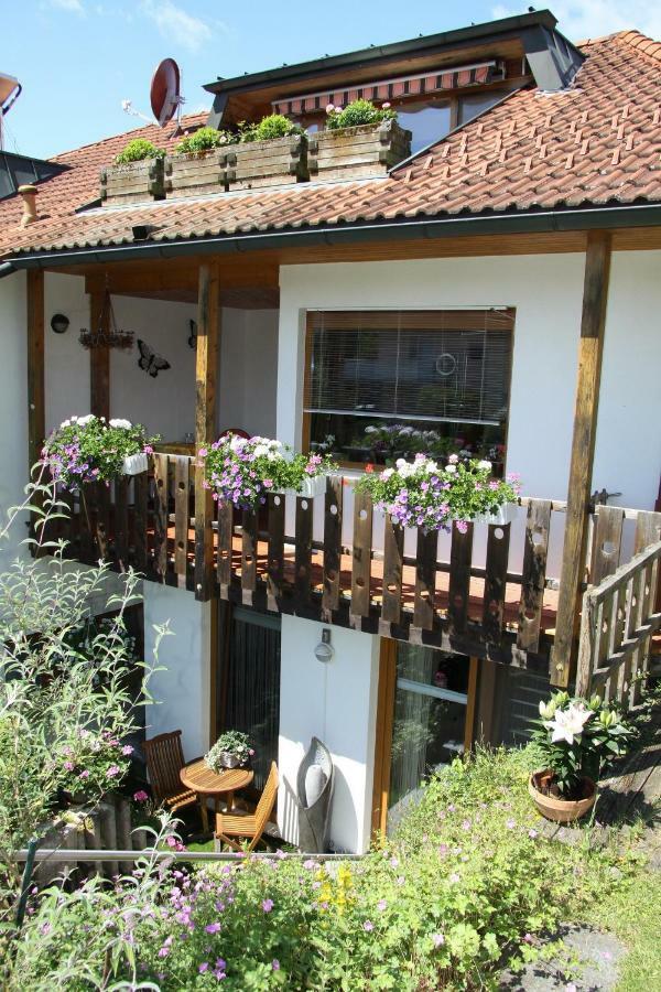 Ferienwohnung Sommer Und Wernicke Heiligenborn Exterior foto